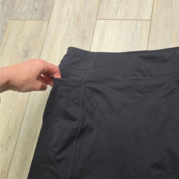 Athleta Skort Black With Pockets Stretch Comfortable Tennis, Pickleball Golf Sm - Picture 8 of 10